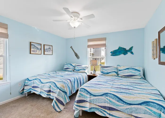 Colony Club H6 Apartment *